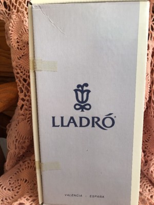 Lladro 7618 Garden Song Retired! Original Grey Box! Mint Condition