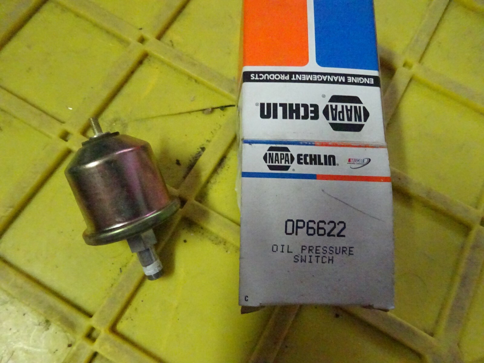 NAPA/ECHLIN PARTSECH OP6622 Engine Oil Pressure SwitchGAS, Eng Code