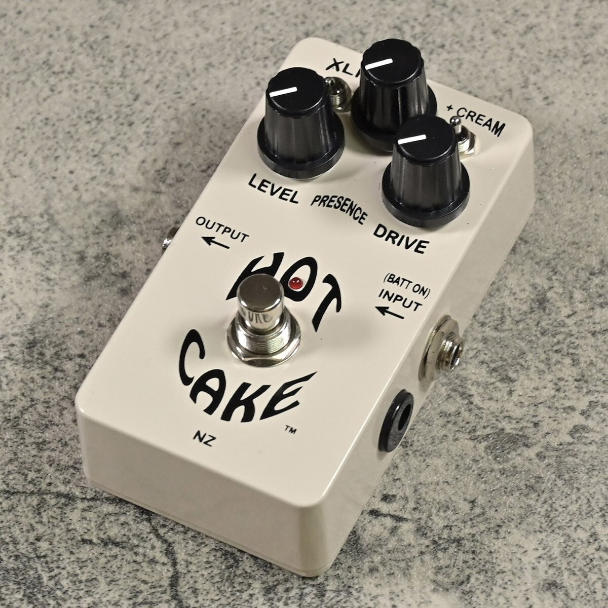 USED CROWTHER AUDIO Hotcake 3 Knob XLF Cream-OP Overdrive