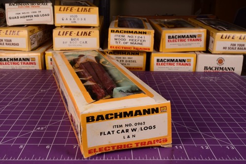 TrkRdy Bachmann Artículo Nº 0962 L&N Coche Plano con 3x Troncos, Falta 1x Estaca | Zustand: Used