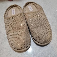 Joyspun Women's Tan and Cream Slippers