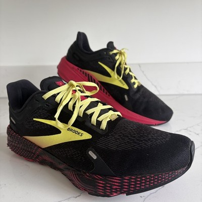 Brooks Herrenschuhe Größe 10 UK Launch GTS 9 schwarz/pink/gelb Laufschuhe Turnschuhe