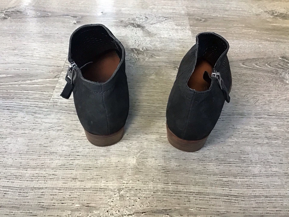 Lucky Brand Boots 7 M Brielley Black Suede Leather Ankle Booties Shoes 37.5 - Image 3 of 4