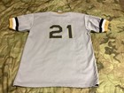 Vintage ROBERTO CLEMENTE Jersey - PITTSBURGH PIRATES - Used - Adult MEDIUM — photo 2