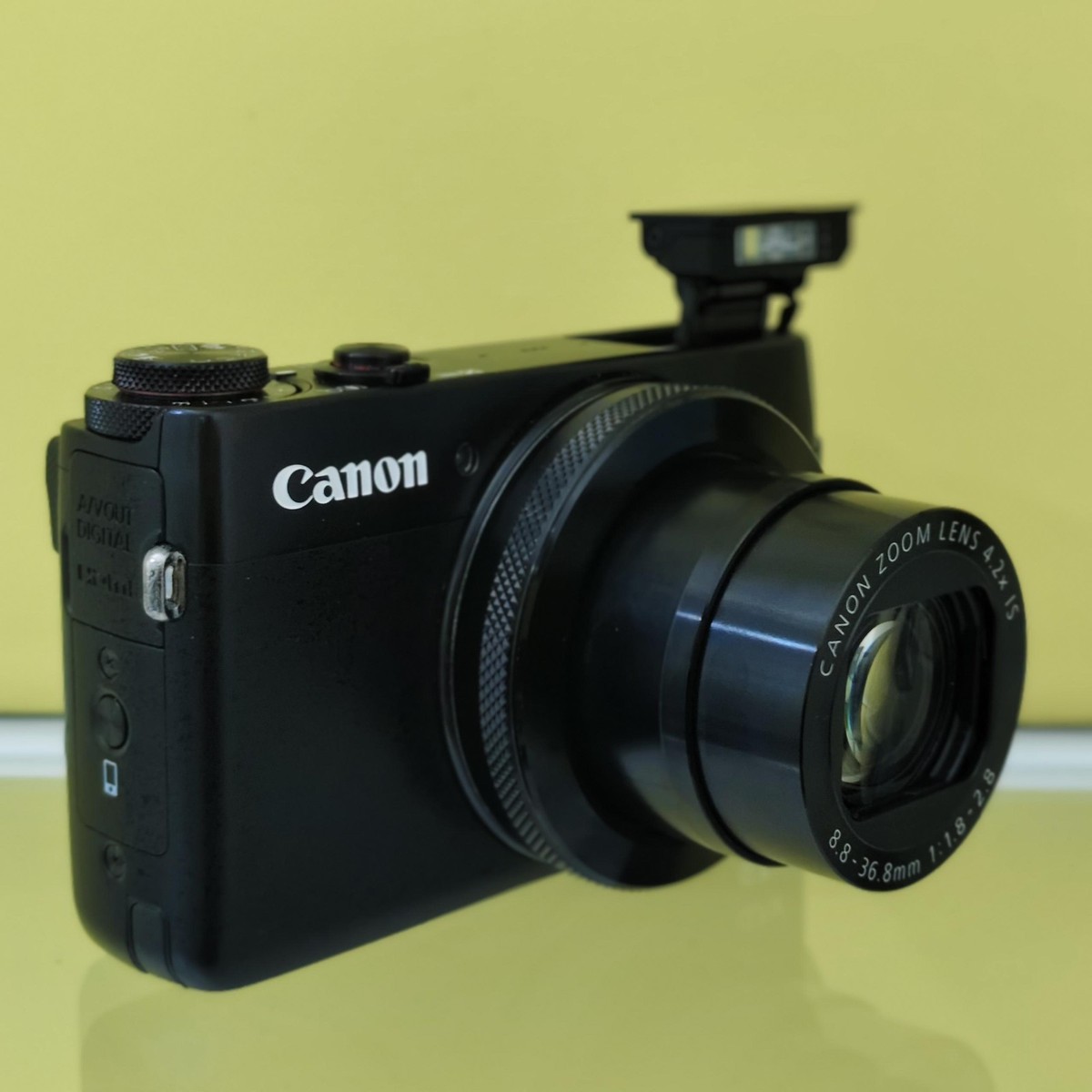Canon PowerShot G7 X 20.2MP 4.2X Optical Zoom Black Compact