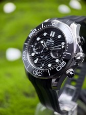 Omega Seamaster Diver 300M Chronograph 44mm Black Dial 210.32.44.51.01.001 2022 4