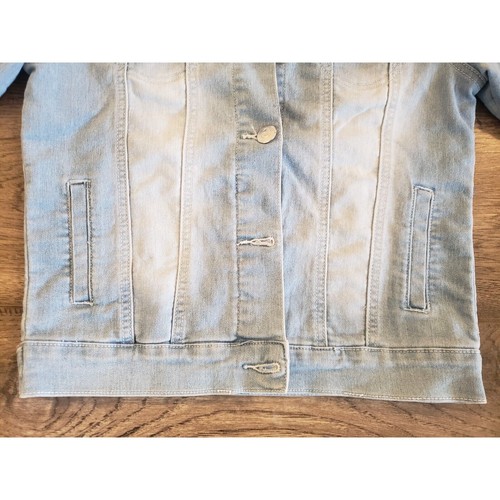 Girl's Jean Jacket Light Wash Blue Denim Youth Size 12-14 Kids Collar Button - Picture 3 of 10