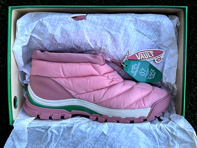 Vans x Joe Freshgoods ''Chocolate Valley Resort'' Insulated Winter Boots Pink New