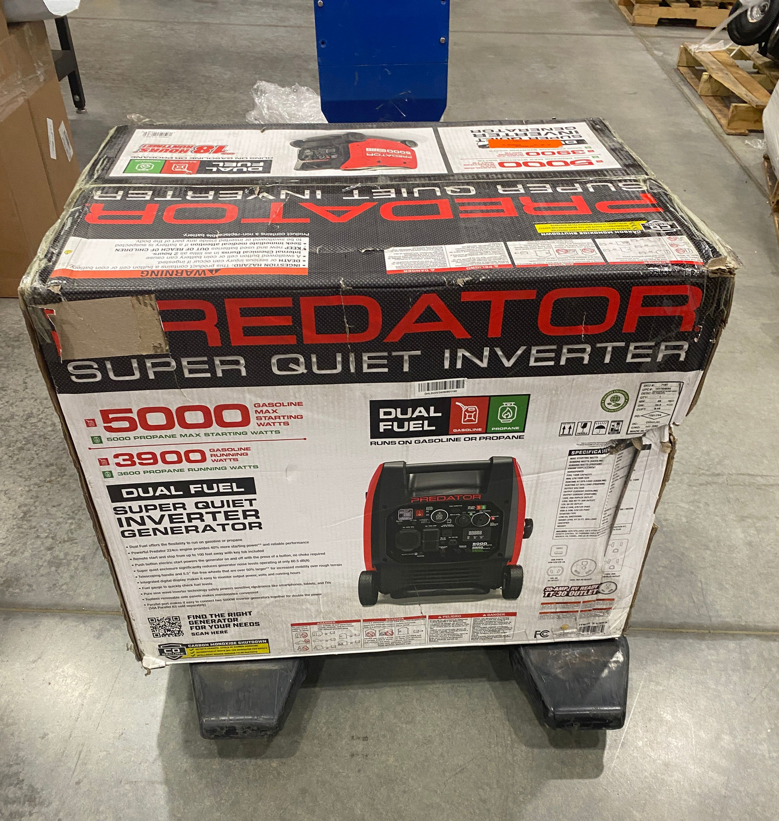 Predator 5000 Dual Fuel Inverter Generator With Remote Start 3900/5000W 71367