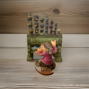 WDCC Disney Classics Snow White Grumpy w/ Pipe Organ 'HUMPH' Box