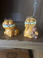 Garfield 2 Figures 1981 One With Pooky