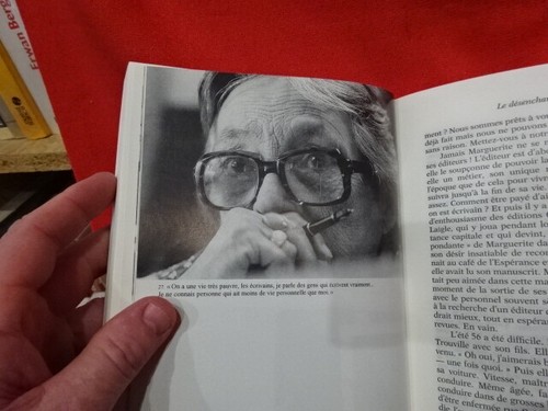 ADLER (Laure) - Marguerite Duras, biographie.  - Imagen 11 de 12