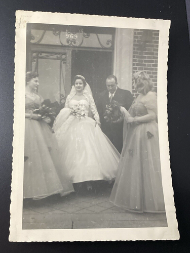 1950s Beautiful Pretty Bride Wedding Marriage Fashion Women Original Photo P13c2 - Picture 2 of 11