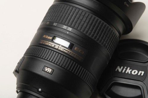AF-S Nikkor 28-300mm f3.5-5.6 G