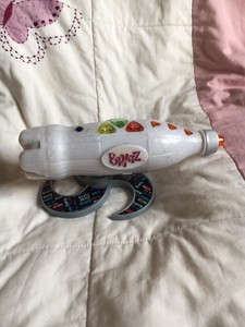 Bratz Electronic Spin The Bottle Game Ebay