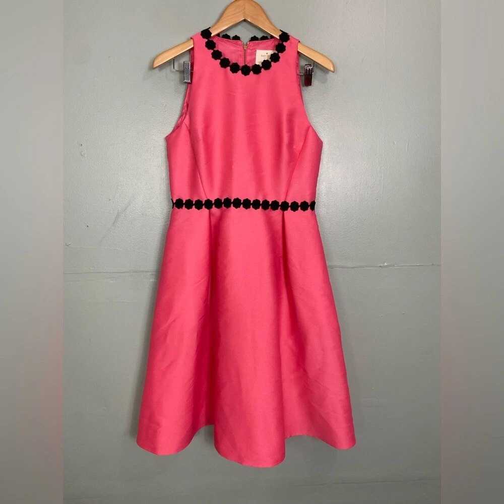 Abito Mikado Kate Spade con orlo floreale rosa taglia 8 aderente e svasato