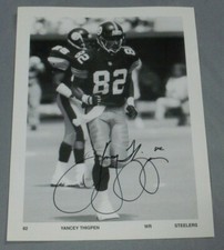 Yancey Thigpen, Pgh Steelers, Signed 8.5 x 11, B & W Team Issue Print