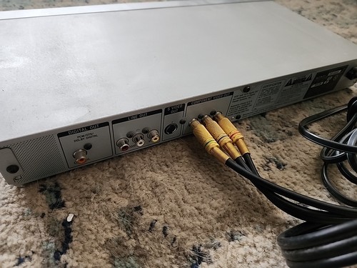 Sony DVD Player Model DVP-NS325 TESTED & WORKS NO REMOTE 13W 2053396 CABLE INCL - Picture 3 of 4