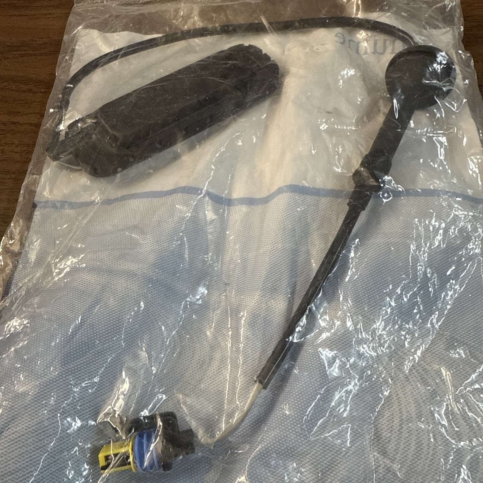 Genuine GM 15106857 Rear Liftgate Latch Release Switch Tahoe Suburban Yukon Esca