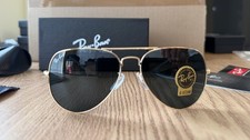 NEW Ray Ban Sunglasses RB3025 Aviator Gold Frame G-15 Black Lens with Case Box