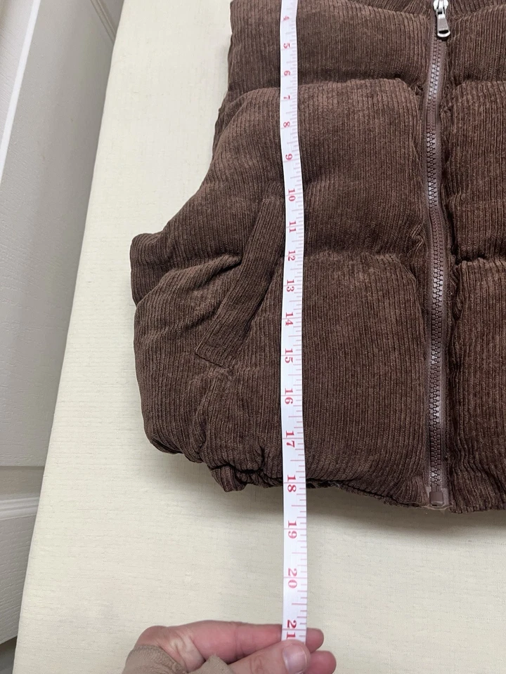 NWT Double Zero S brown corduroy cropped puffer vest - Image 2 of 4