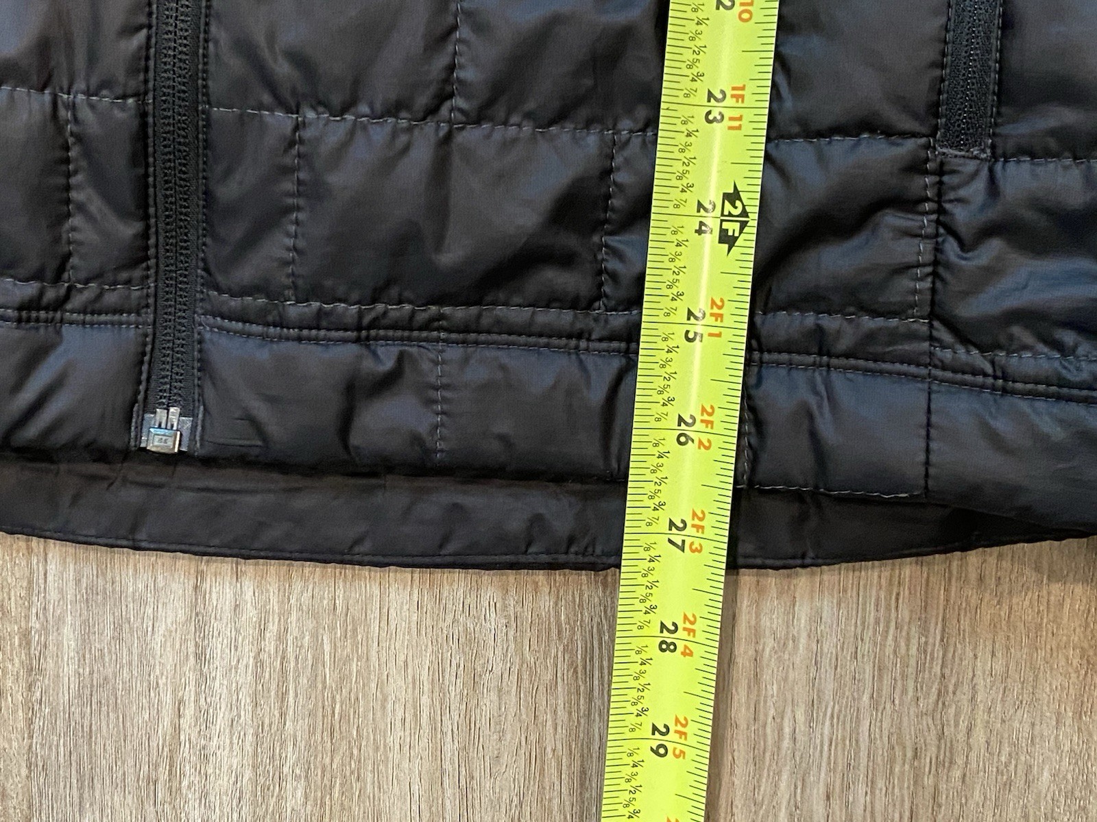 Patagonia Puffer Jacket Mens Sz M Black Full-Zip 51884 thumbnail 6