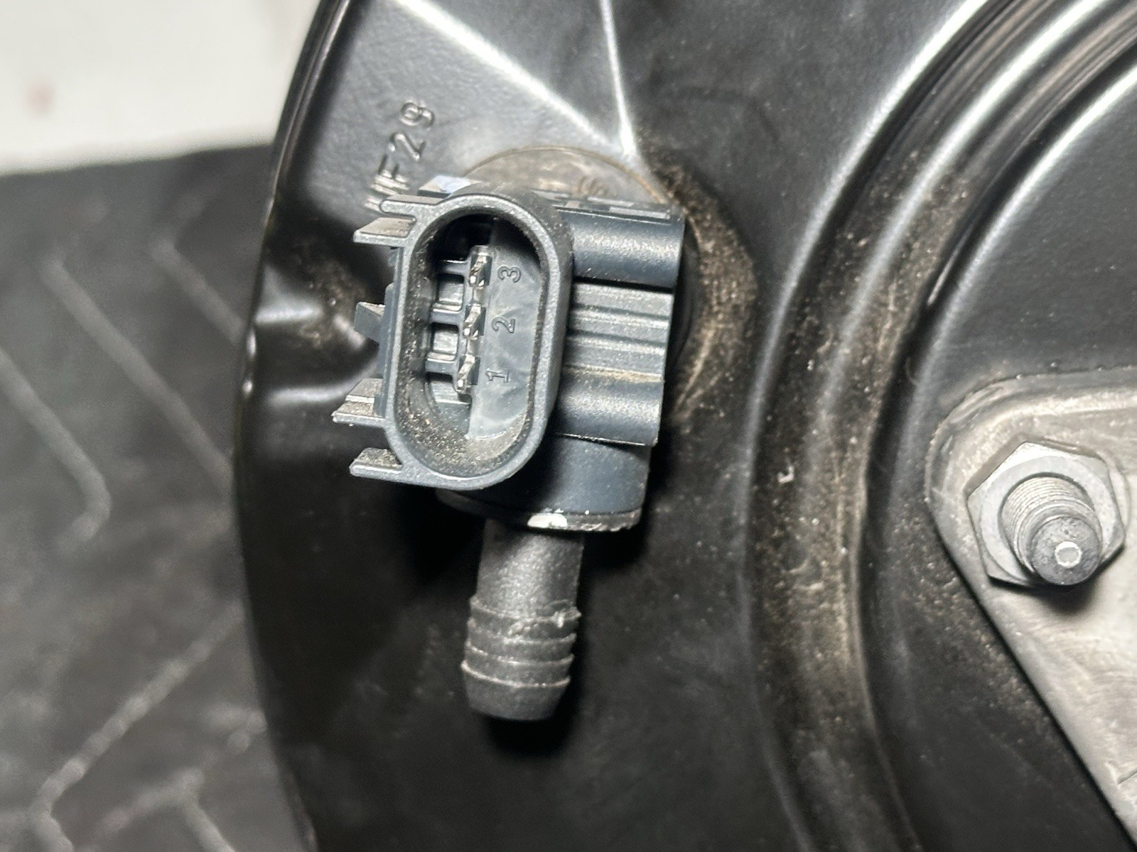 McLaren 570gt Steel Rotor Brake System Kit ( LIKE NEW )
