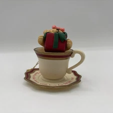 American Greetings Corp 1997 Mother Ornament Bear in Teacup Collectible