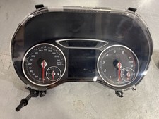 Mercedes-Benz B W246 W242 2018 Benzin Geschwindigkeitsmesser Cockpit 155kW