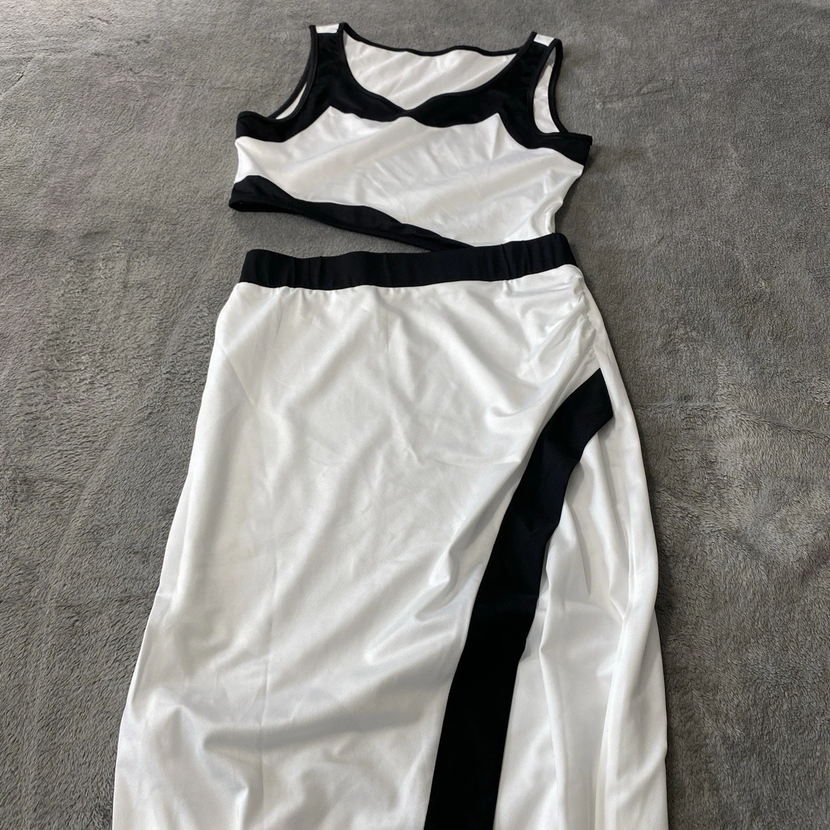 black & white dresses sale for Women for %20The%20product%20images%20(without%20model)%20are%20closest%20to%20the%20true%20color%20of%20the%20item