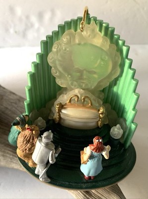 Hallmark Ornament Wizard Of Oz The Great Oz Light/Sound 2000 Collectible 3D