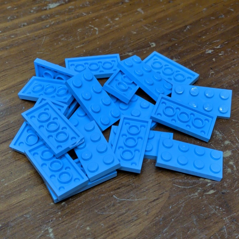 Lego Bright Light Blue Plate 2 x 4 - Qty 20