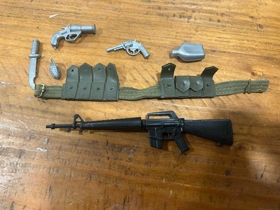 Vtg GI Joe 1964 Green Ammo Cartridge Belt Hat m16 flare Gun Knife More Weapons