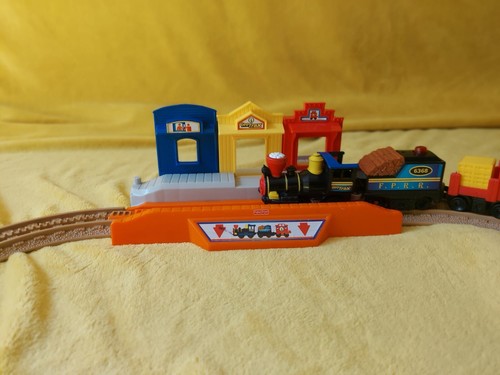 *FISHER PRICE GEOTRAX RC ANLAGE*ZUG FÄHRT VOR UND RÜCKWÄRTS* - Bild 5 von 10