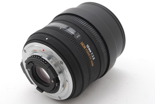 MINT Sigma 10mm f/2.8 EX DC Fisheye HSM for Nikon, Hood, Front Cap, Rear Cap - Picture 5 of 8