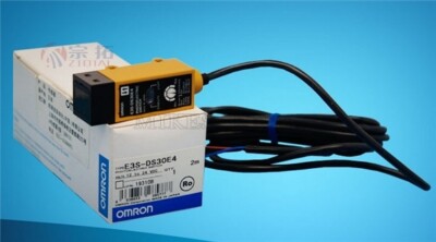 New 1Pcs Photoelectric Switch E3R-DS30E4 2M E3RDS30E4 Industrial Omron Plc bx