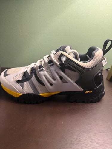 SANDRO Paris White/yellow/Black H19 Hiking Boots SZ 10