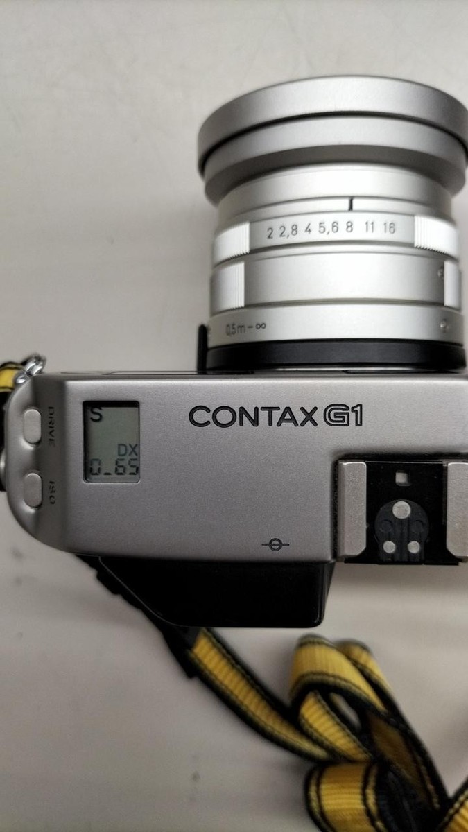 Contax/Kyocera G1/Carl Zeiss Planar 45Mm F2 Compact Film