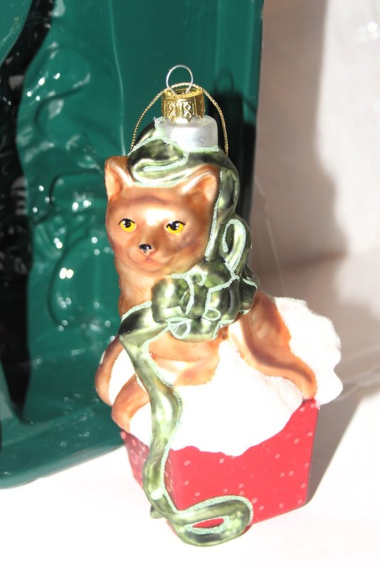 Handcrafted CAT IN GIFT BOX Christmas 7" GLASS ORNAMENT New in box by AMC