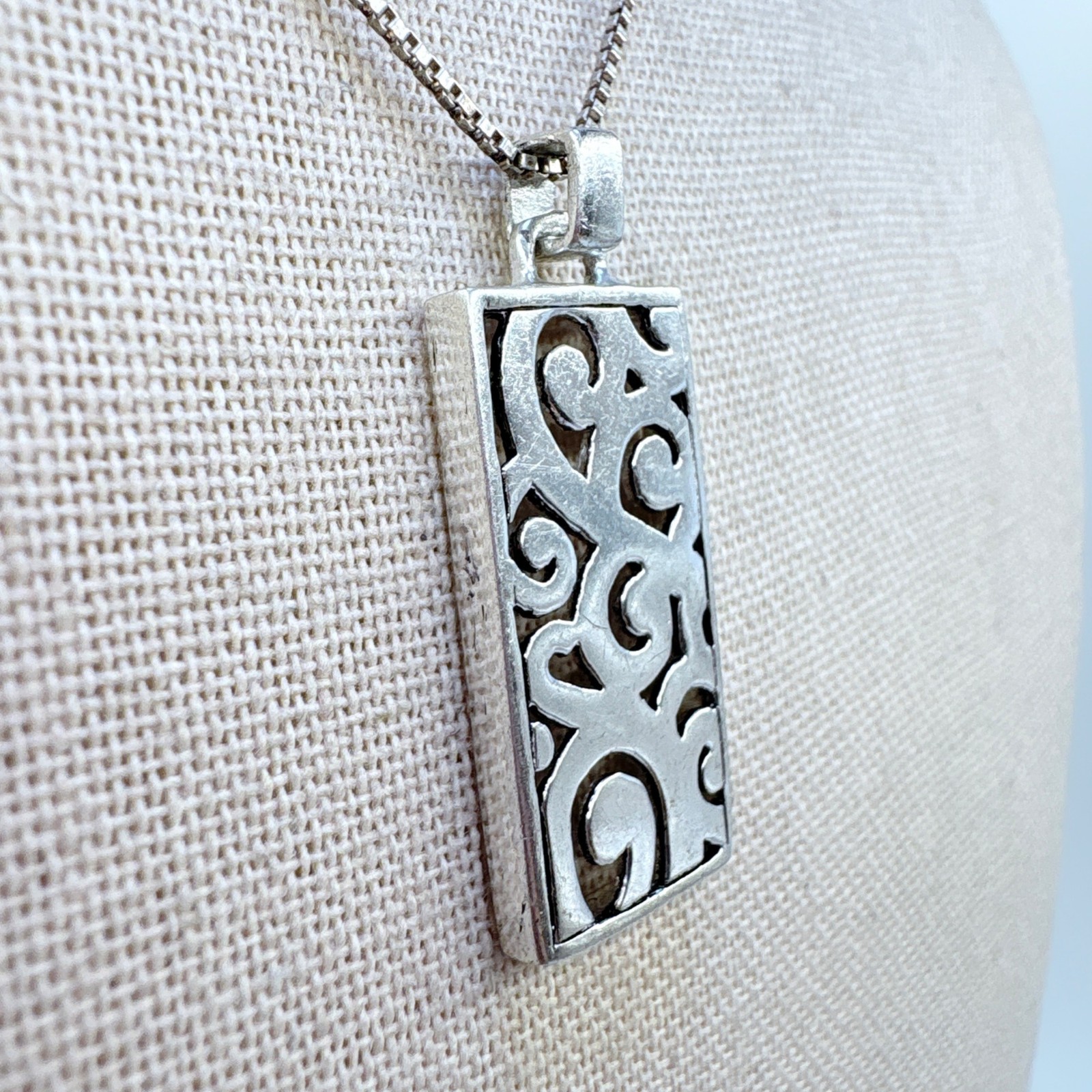 Sterling Silver 925 Scroll Design Rectangle Penda… - image 2