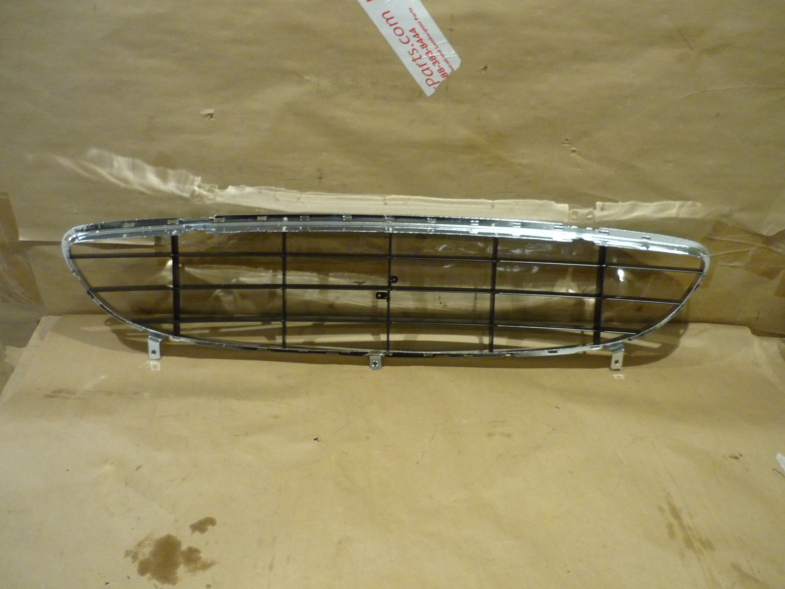 Ferrari California - Front Bumper Grille -NEW - P/N 69830700
