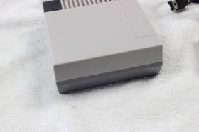 Nintendo NES Classic Edition Mini Console w/ Controller & Cables Genuine CLV-001