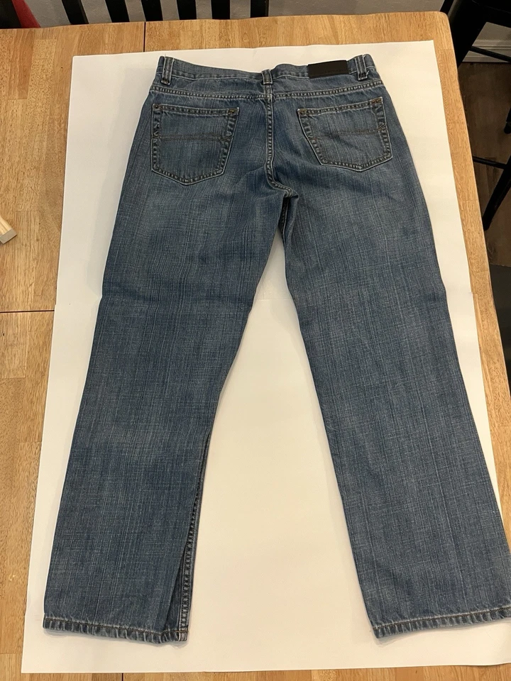 Jeans Claiborne para hombre 32x30 denim oscuro. Excelente estado Foto 2 de 4