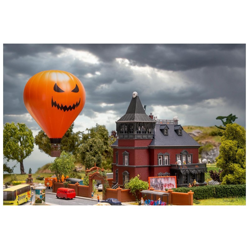 Faller 239009 coffret Halloween echelle N pour animer les rues de votre village miniature