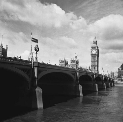Westminster Bridge spanning River Thames north end of Palace of W- 1962 Photo