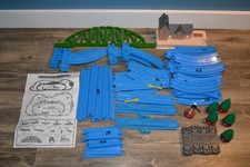 THOMAS AND FRIENDS TRACKMASTER STEAM ALONG THOMAS SET NO TRAINS