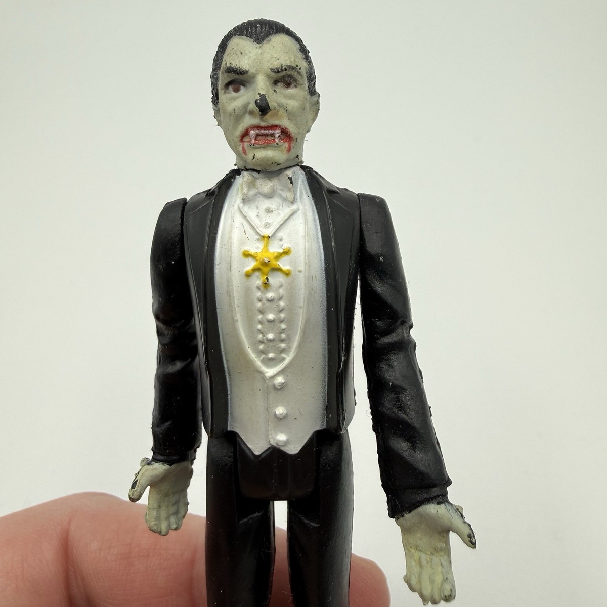 1980 Remco Universal Monster Action Figure Dracula 3.75” No Cape