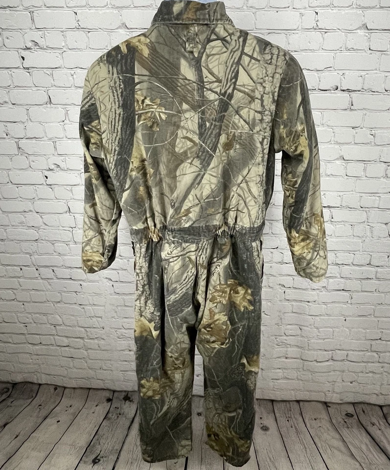 Walls Outdoors Camo Realtree Hardwoods Insulated Coveralls USA Youth Size 20 - Image 2 of 4