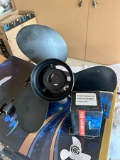 14 1/2 x 19 Outboard Propeller for Mercury 135-300HP 15 Tooth, 48-832830A45, RH