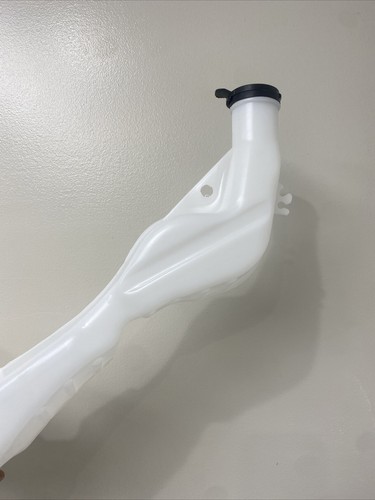 Fit 2018 - 2022 Equinox GMC Terrain Windshield Washer Reservoir w/o level sensor - Picture 2 of 3